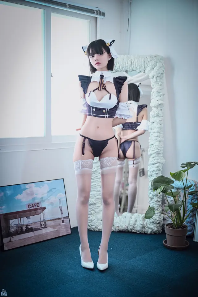 [BLUECAKE] Jeong Jenny (정제니): Maid Cosplay (112 photos)