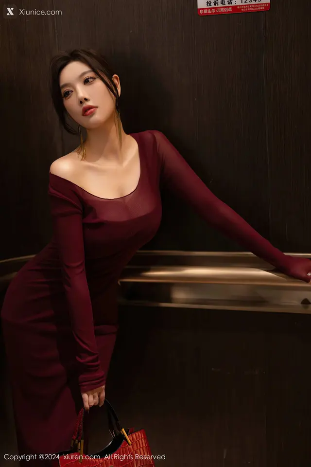 Xiuren秀人网 No.9348 杨晨晨Yome (82 photos)