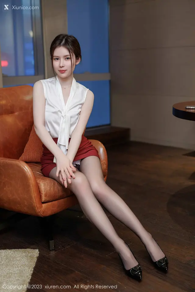 Xiuren秀人网 No.6727 吴雪瑶 (56 photos)
