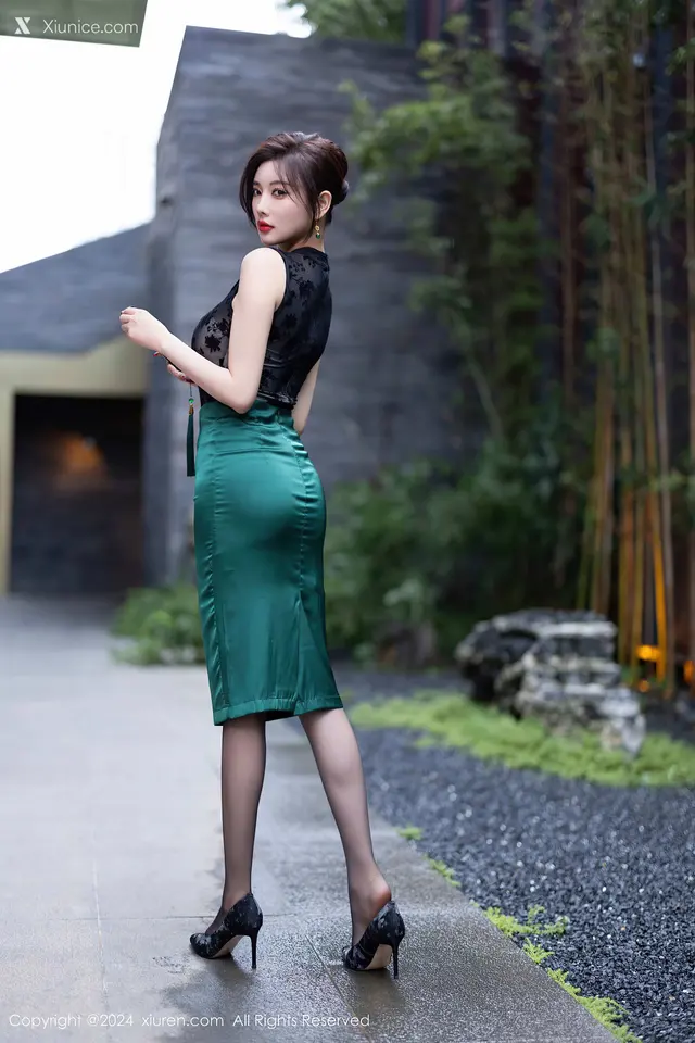 Xiuren秀人网 No.9384 杨晨晨Yome (80 photos)