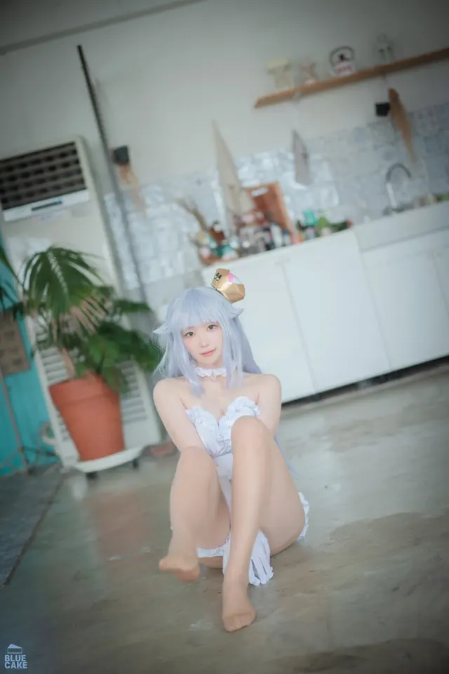 [BLUECAKE] Bambi (밤비): Sticky Boosette (Princess Boo) (132 photos)