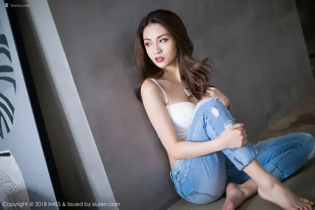 IMiss爱蜜社 No.0250 Arlie (45 photos)