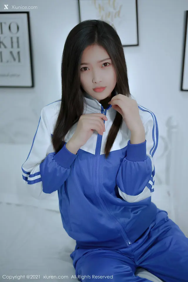Xiuren秀人网 No.4252 星萌 (50 photos)