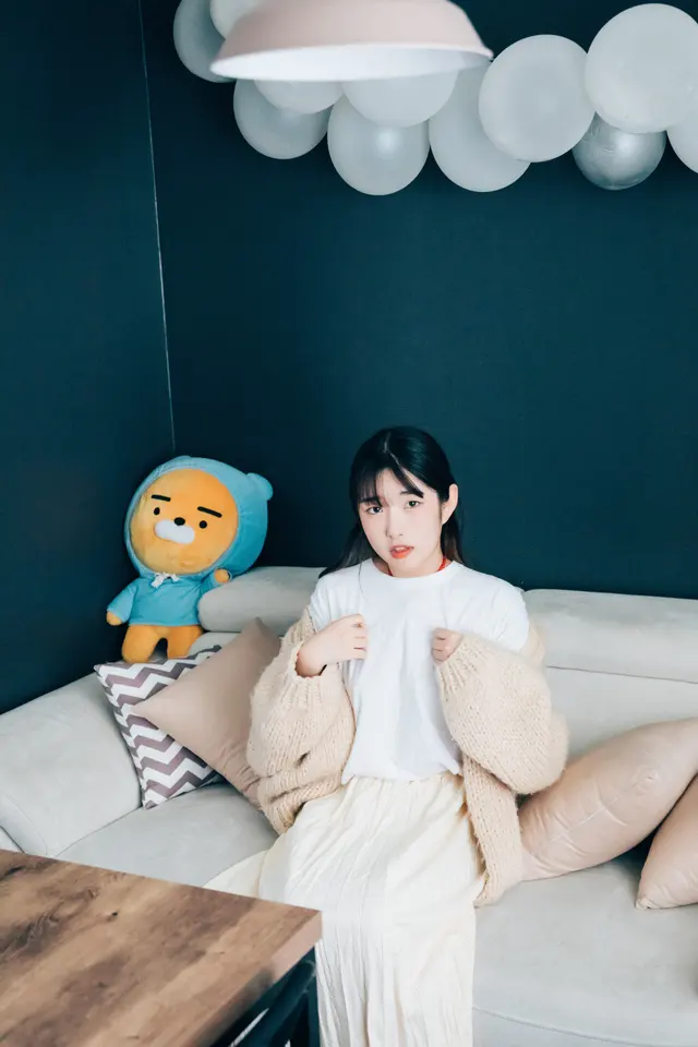 [Loozy] Sonson (손손) – Bondage Camp (+S.Ver) (102 photos)