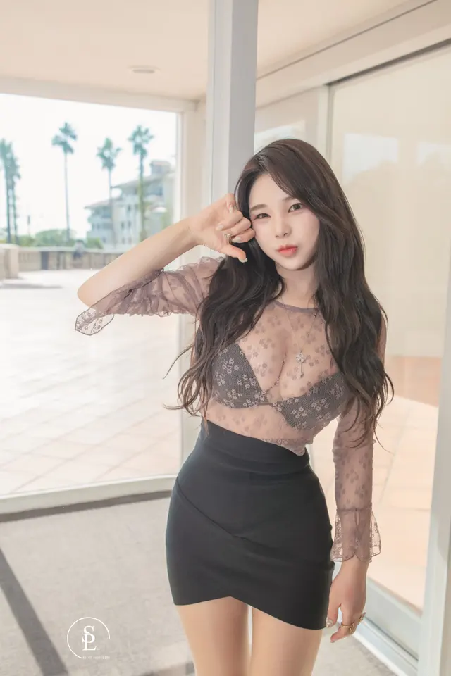 SAINT Photolife – Zzyuri (쮸리): Vol.17 Zzyuri’s Jeju Life (68 photos)