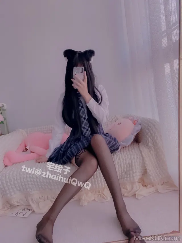 Coser@二阶堂: 猫儿JK (86 photos + 2 videos)