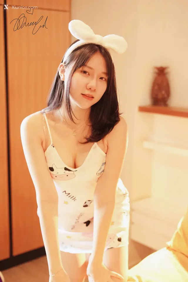 Jenn – Accompany me to sleep (120 photos)