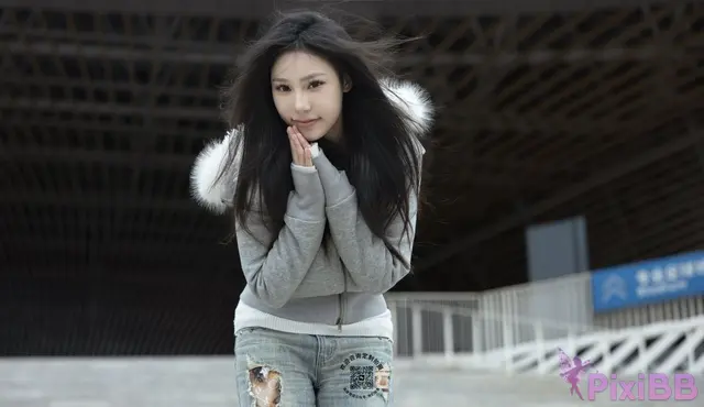 [小众视觉] No.003: 敏儿 (150 photos + 1 video)