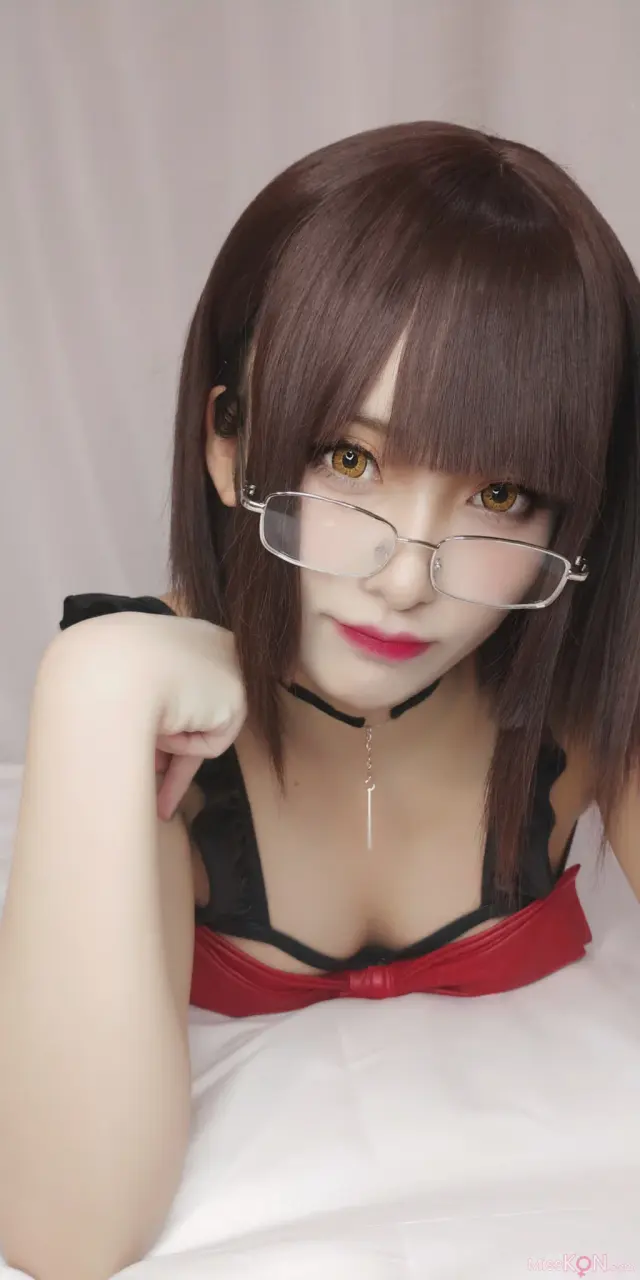 Coser@洛璃LoLiSAMA: 红色蝴蝶的妹妹 (99 photos + 7 videos)