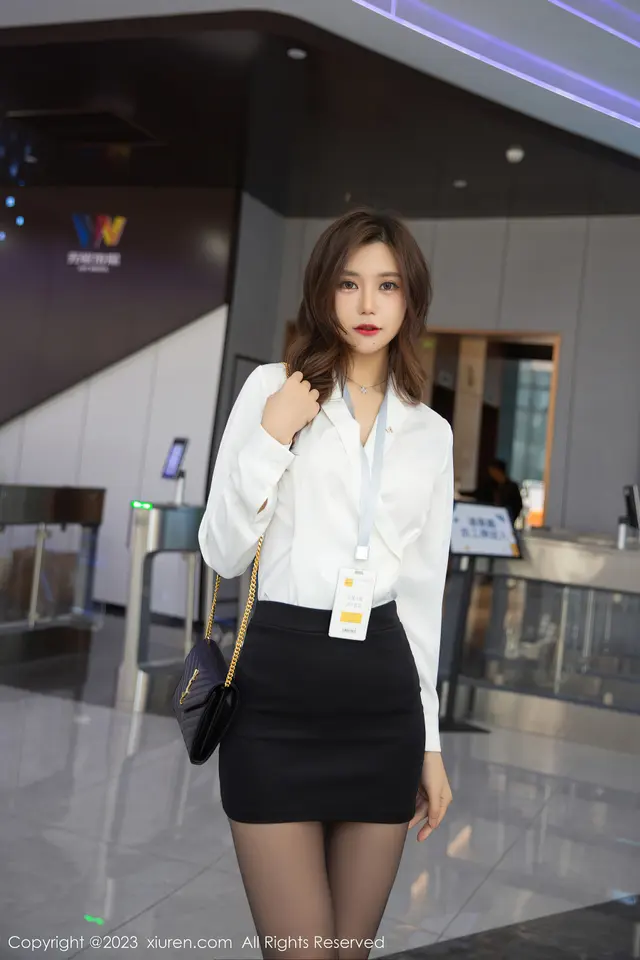 XIUREN No.6395: Ula (绮里嘉) (80 photos)
