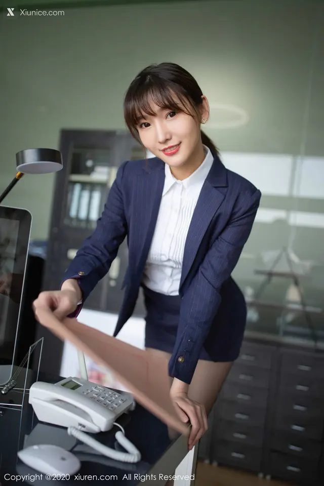 Xiuren秀人网 No.2577 陆萱萱 (77 photos)