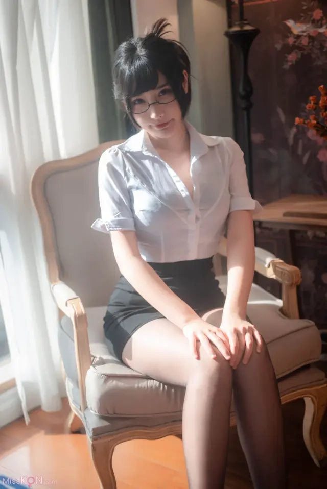 Coser@糖果果Candy: 室内OL (102 photos)