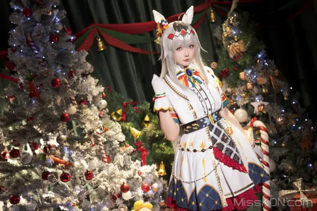Coser@星之迟迟Hoshilily: 2023年12月计划赠品 赛马娘 小栗帽 圣诞衣装 (48 photos)