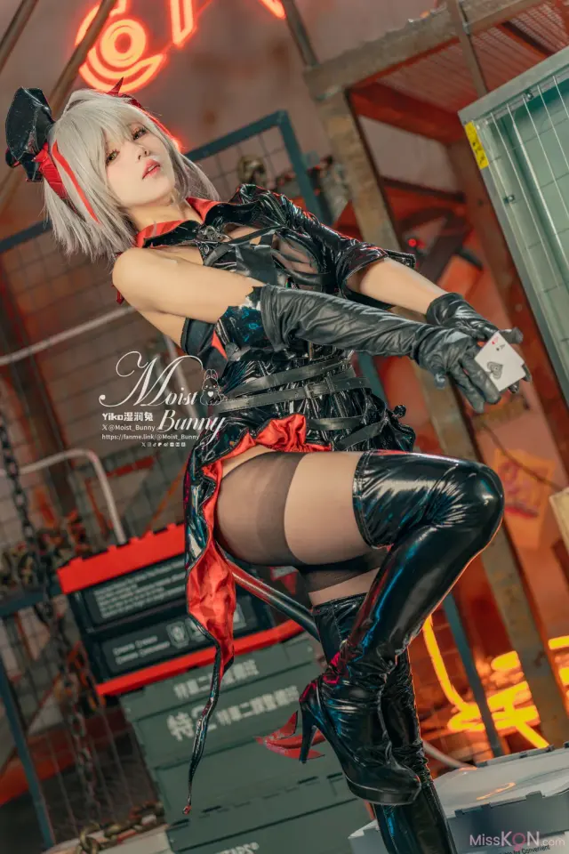 Coser@黏黏团子兔: 2月作品『愚夜密函-W』 (71 photos + 1 video)