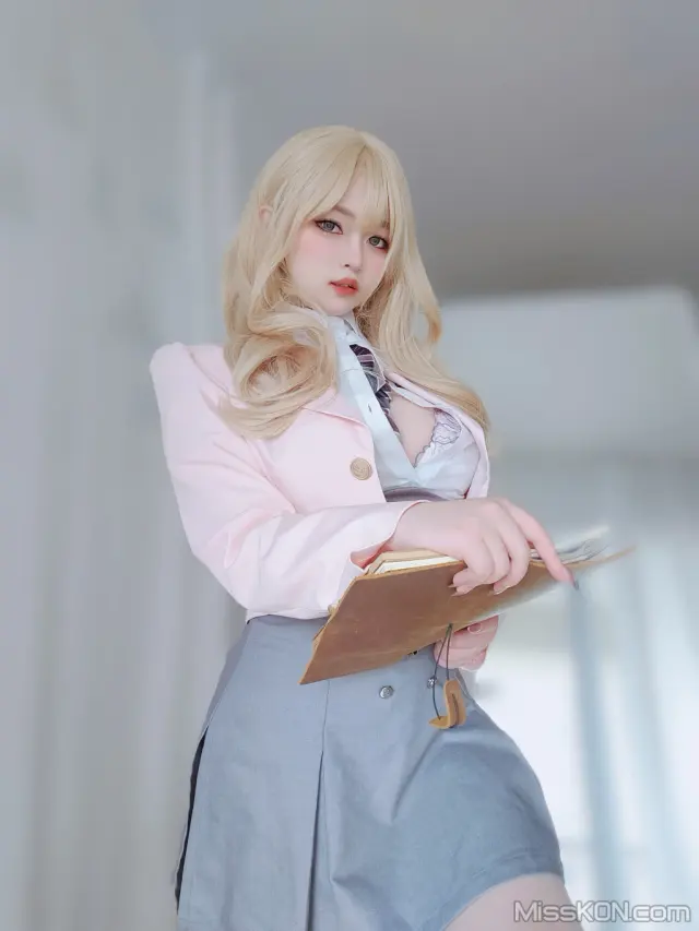 Coser@女主K: 催眠傲娇的前辈 (78 photos)