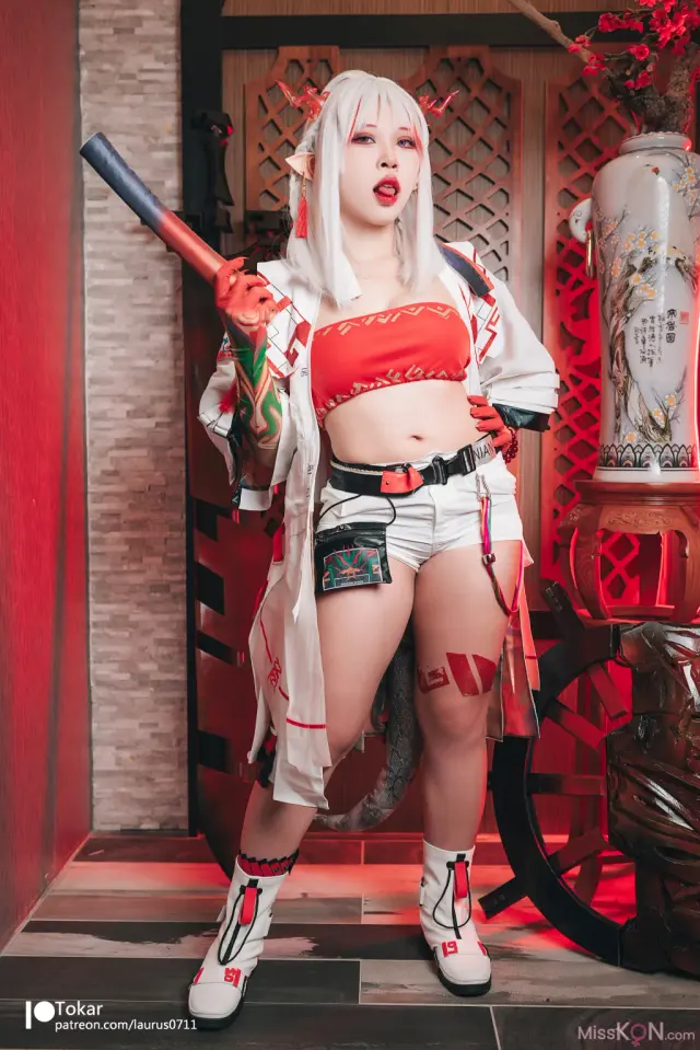 Coser@Tokar浵卡: 新年祝福 明日方舟 (38 photos + 1 video)