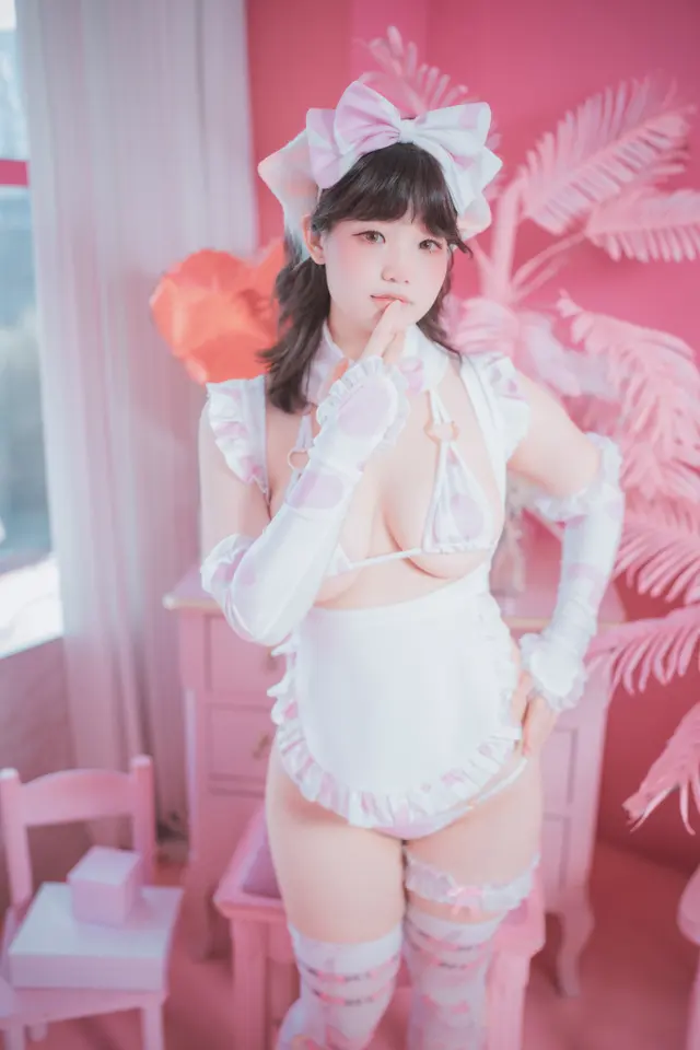 DJAWA Photo – Mimmi (밈미): “Cream Cow Milk” (106 photos)