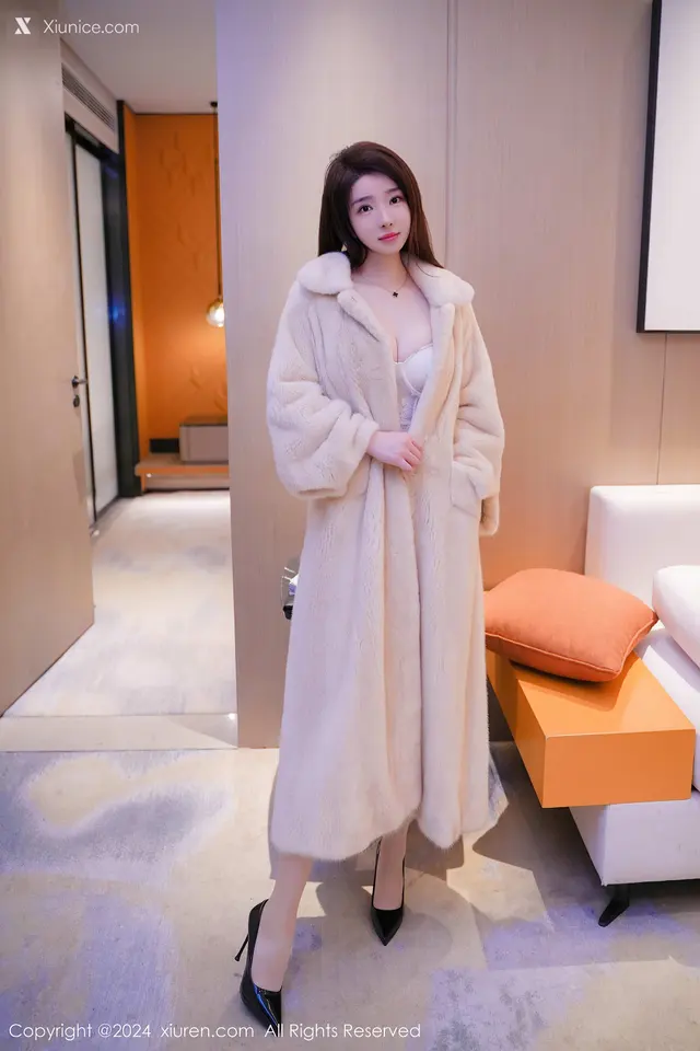 Xiuren秀人网 No.8013 雨儿酱eve (83 photos)