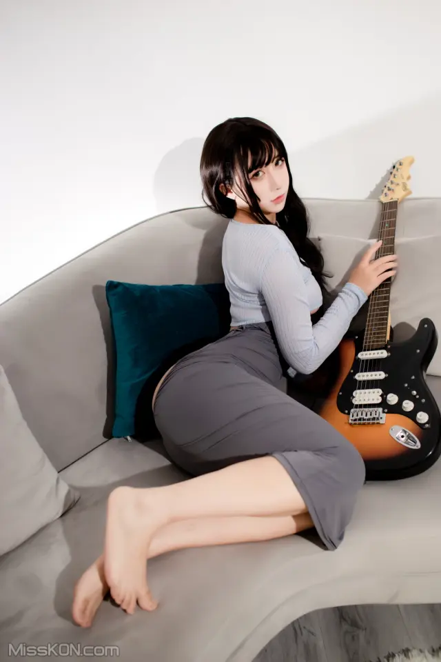 Coser@九曲Jean: 吉他妹妹 (52 photos)