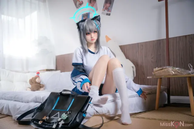 Coser@九柒喵: 体操服白子 (17 photos)