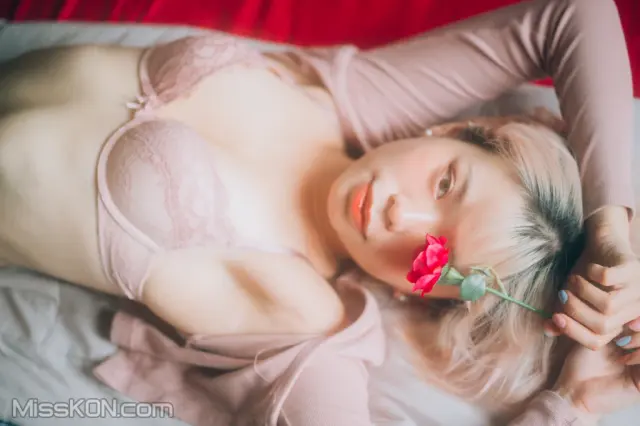 Kuromelo (黒メル): Extra Pinks Delights (40 photos)