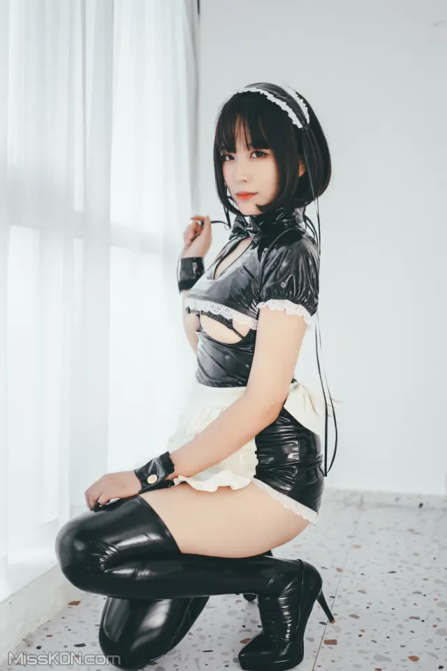 Coser@轩萧学姐: 南半球女仆 (55 photos)