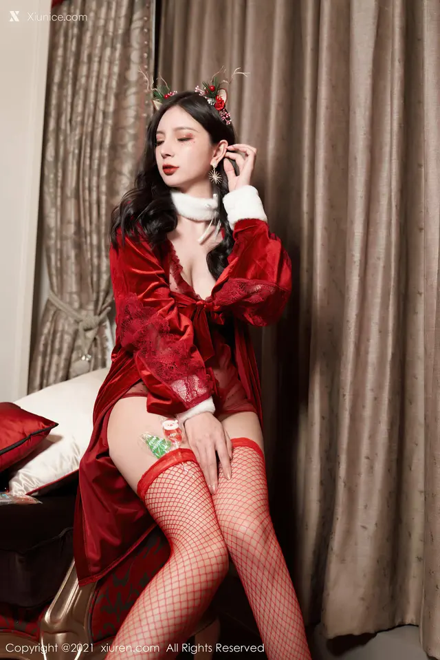XIUREN No.4377: 小蛮妖Yummy (84 photos)