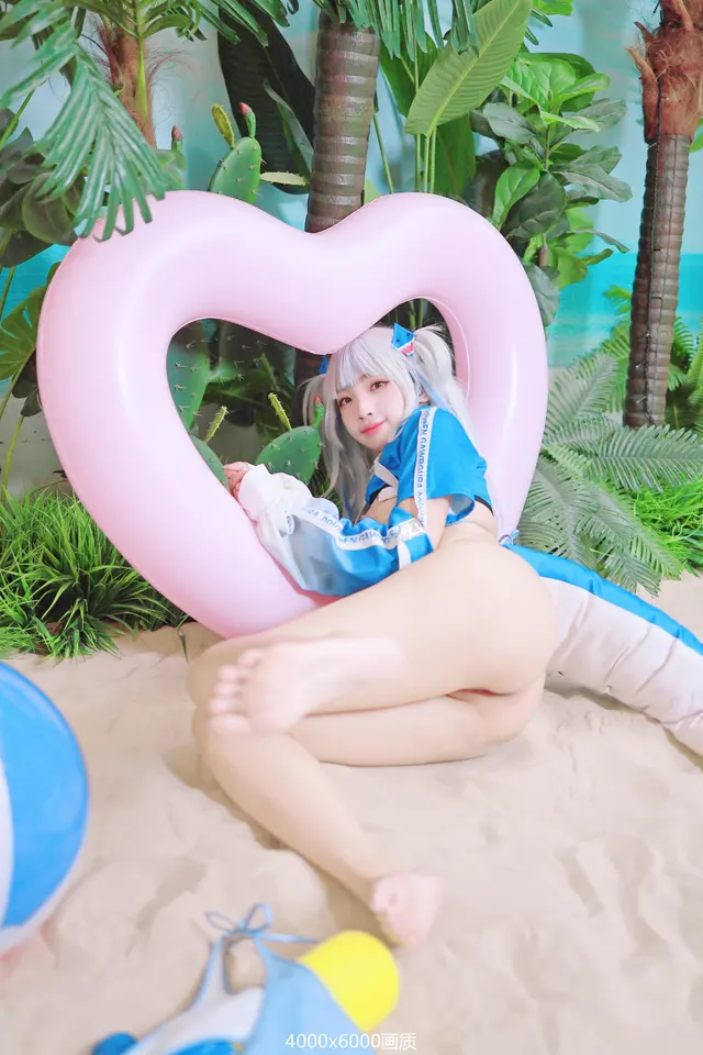 Coser@慕慕Momo – 鲨鱼制服 Gura (57 photos)