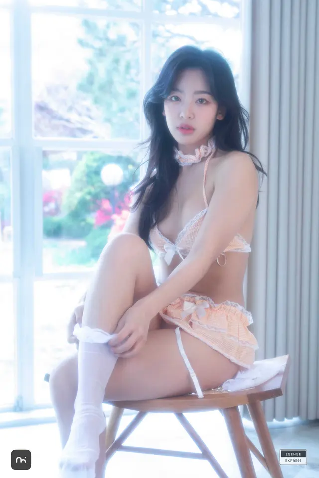 Le Lerb 206B So Young Gyeong I