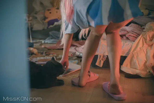 Coser@神沢永莉: 别当欧尼酱 (55 photos + 3 videos)
