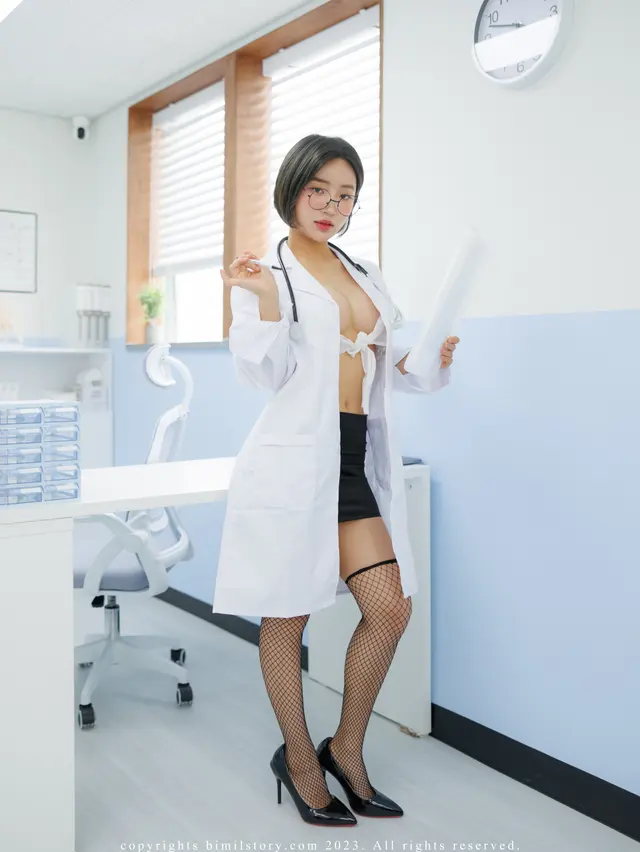 [Bimilstory] Booty Queen – Vol.02 Lady Doctor Academy Hospital (138 photos)