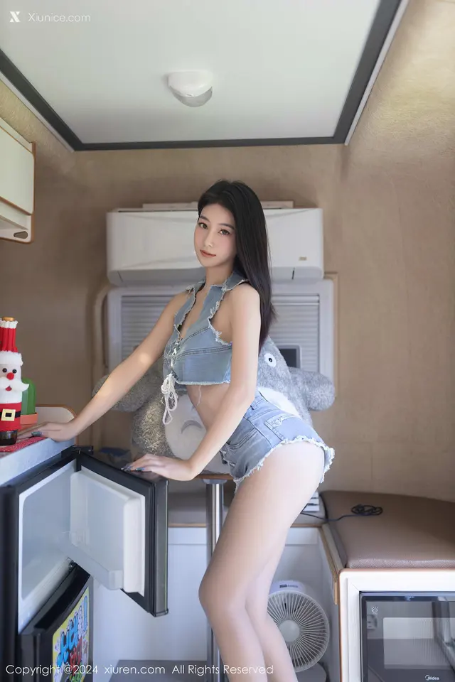 Xiuren秀人网 No.7973 熊小诺 (80 photos)