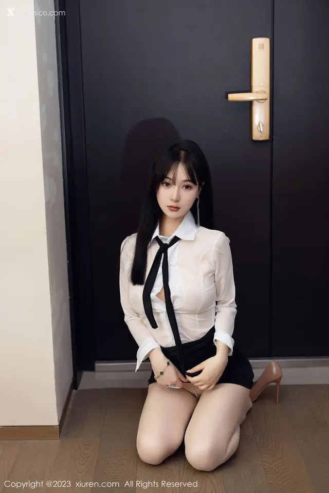 Xiuren秀人网 No.6710 柚琪Rich (74 photos)