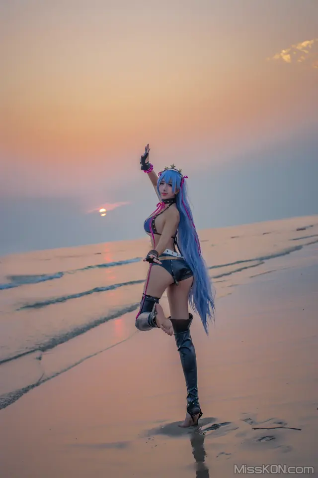 Coser@九曲Jean: bb水着 (30 photos)