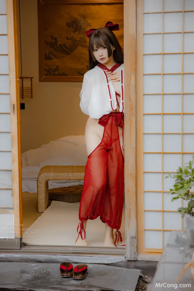 Coser@Nyako喵子: 和风烂漫正片+自拍 (293 photos + 2 videos)