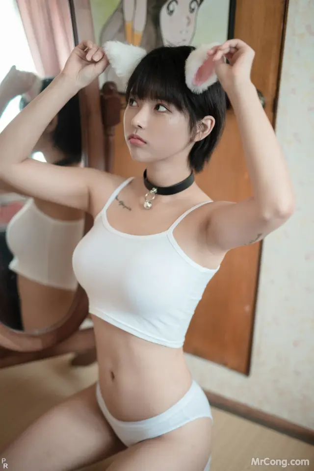 [PINK] U.Hwa (은유화): My Cat (206 photos + 2 videos)