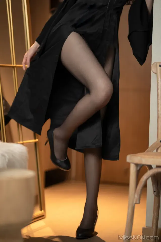 Coser@封疆疆v: 黑色修女 (40 photos)
