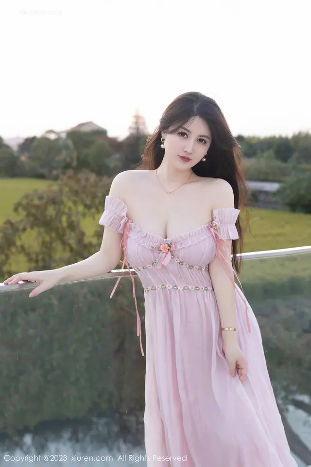 Xiuren秀人网 No.7666 诗诗kiki (82 photos)