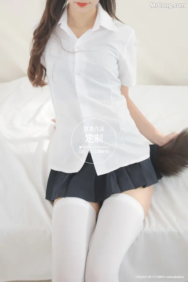紧急企划 Vol.005 (68 photos + 1 video)