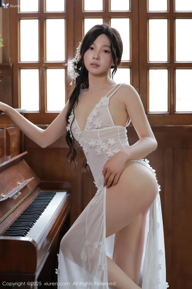 Xiuren秀人网 4K No.10198 橙子酱Lillian (79 photos)