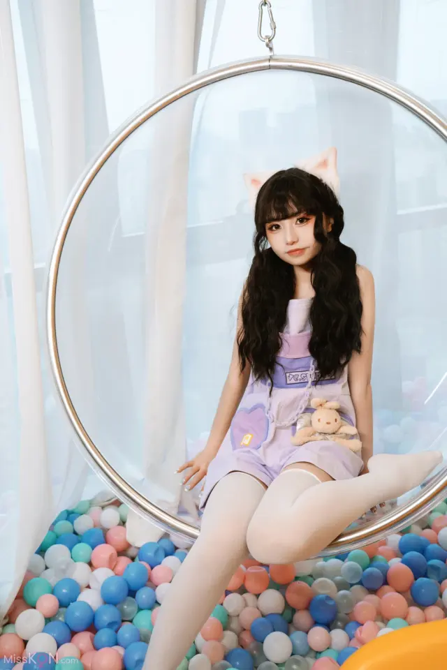 Coser@爆机少女喵小吉 (Nekokoyoshi): 小吉的答谢礼2 (61 photos + 2 videos)