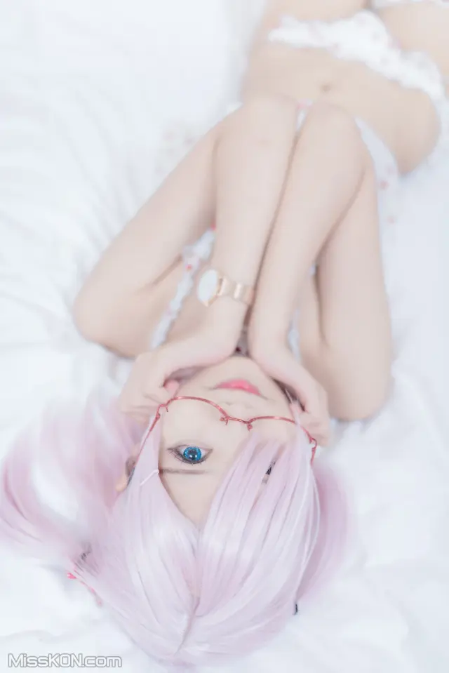 Coser@羽天shine: 草莓2 (31 photos)