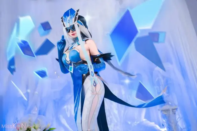 Coser@MeenFox: Genshin Impact – 神鹤镜少女 (34 photos)
