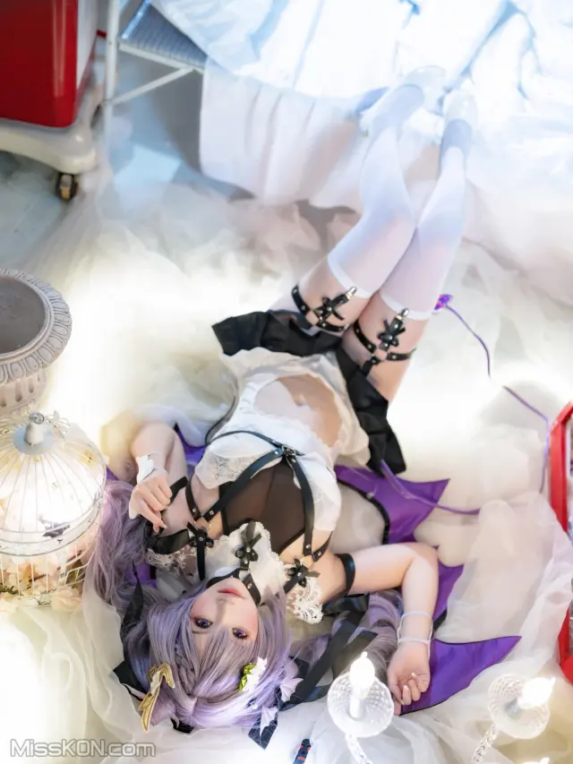 Coser@雪晴Astra: 刻晴恶魔拘束睡衣 (20 photos + 4 videos)