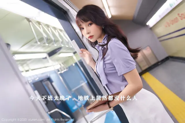 Xiuren秀人网 No.2834 芝芝 (74 photos)