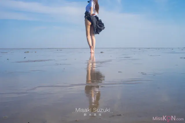 Coser@铃木美咲 (Misaki Suzuki): 少女的界限——露出！绝对不能被发现 (32 photos + 4 videos)