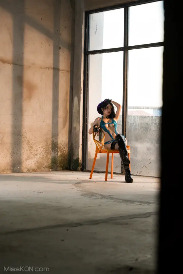 Coser@UmekoJ: Jill Valentine (127 photos + 14 videos)