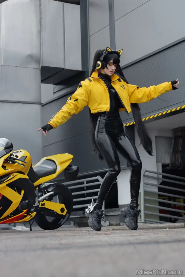 Coser@Candy_Ball: Cyber Kitty (70 photos + 10 videos)
