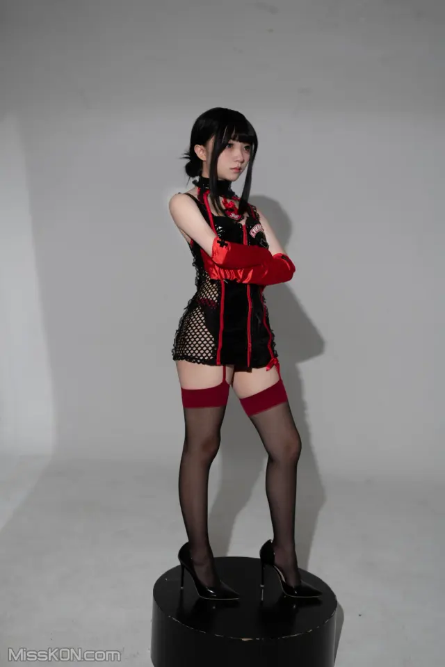 Coser@花铃: 特工护士 (30 photos)