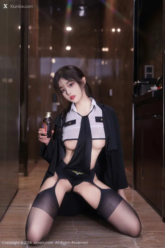 Xiuren秀人网 No.8265 王心悦 (77 photos)